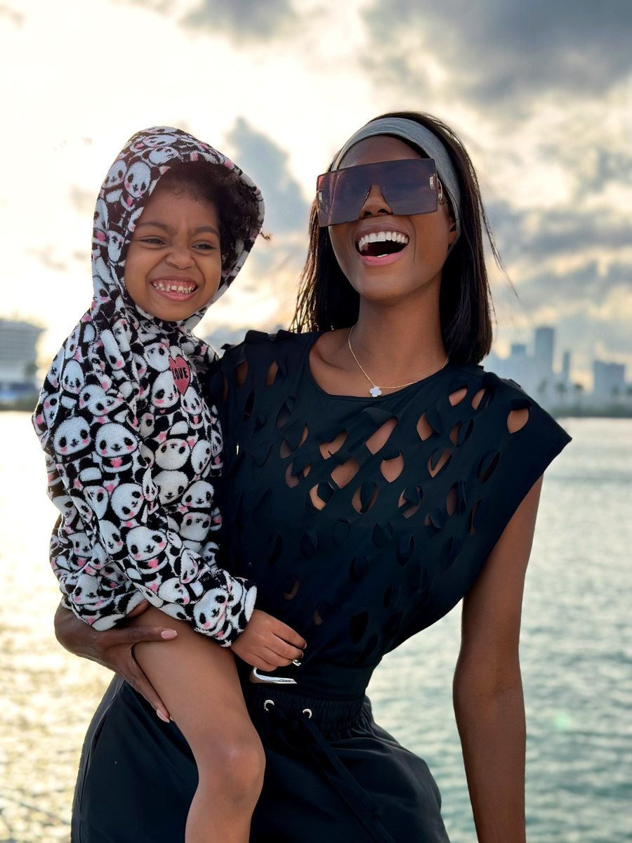 Kiki Barth with her daughter